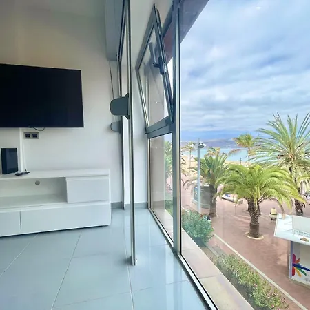 Beachfront Stunning Views דירה לאס פאלמס דה גראן קנאריה